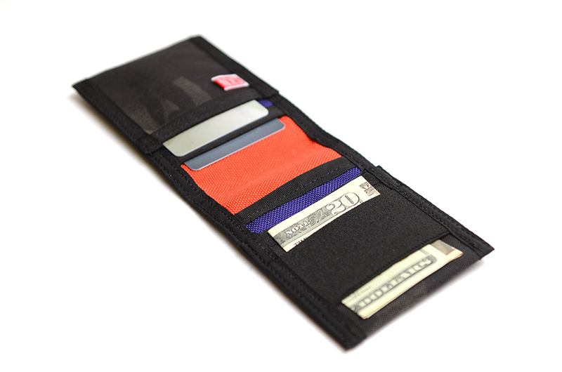 R2G|HC3 Horizontal Card Cash Carrier - Image 3